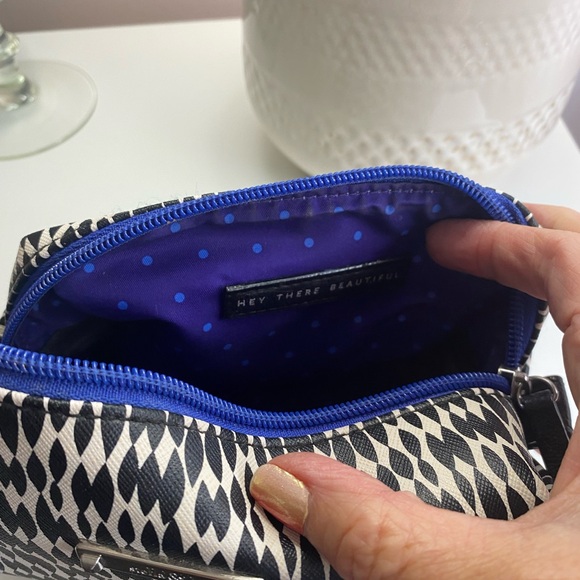 Stella & Dot small makeup bag - Picture 3 of 3